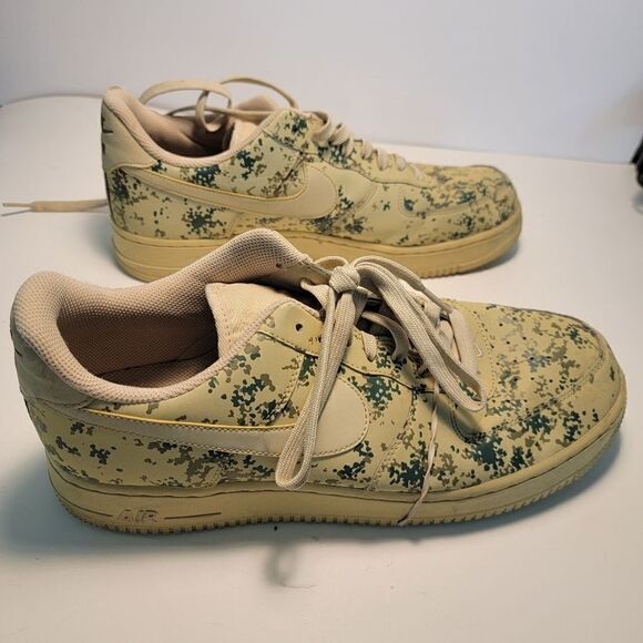 Nike Air Force 1 '07 LV8 Team Gold/Camo Men's Basketball Shoes 823511-700 size 1 - Picture 1 of 6